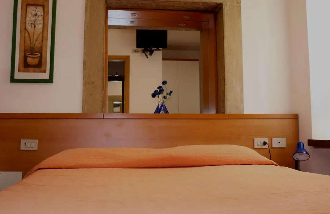 B&B Pizzeria 128 A Serravalle Tv-1